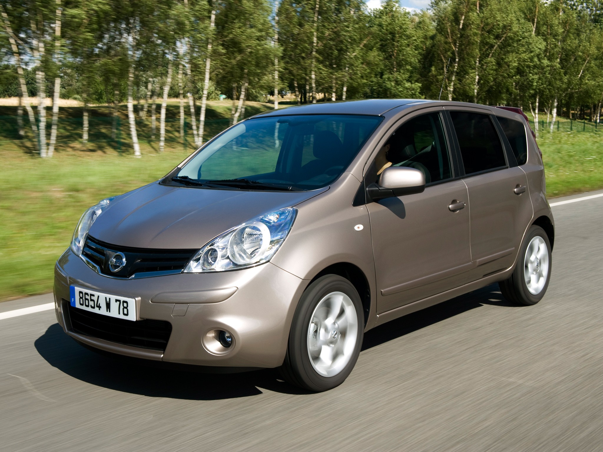 Nissan Note photo 40