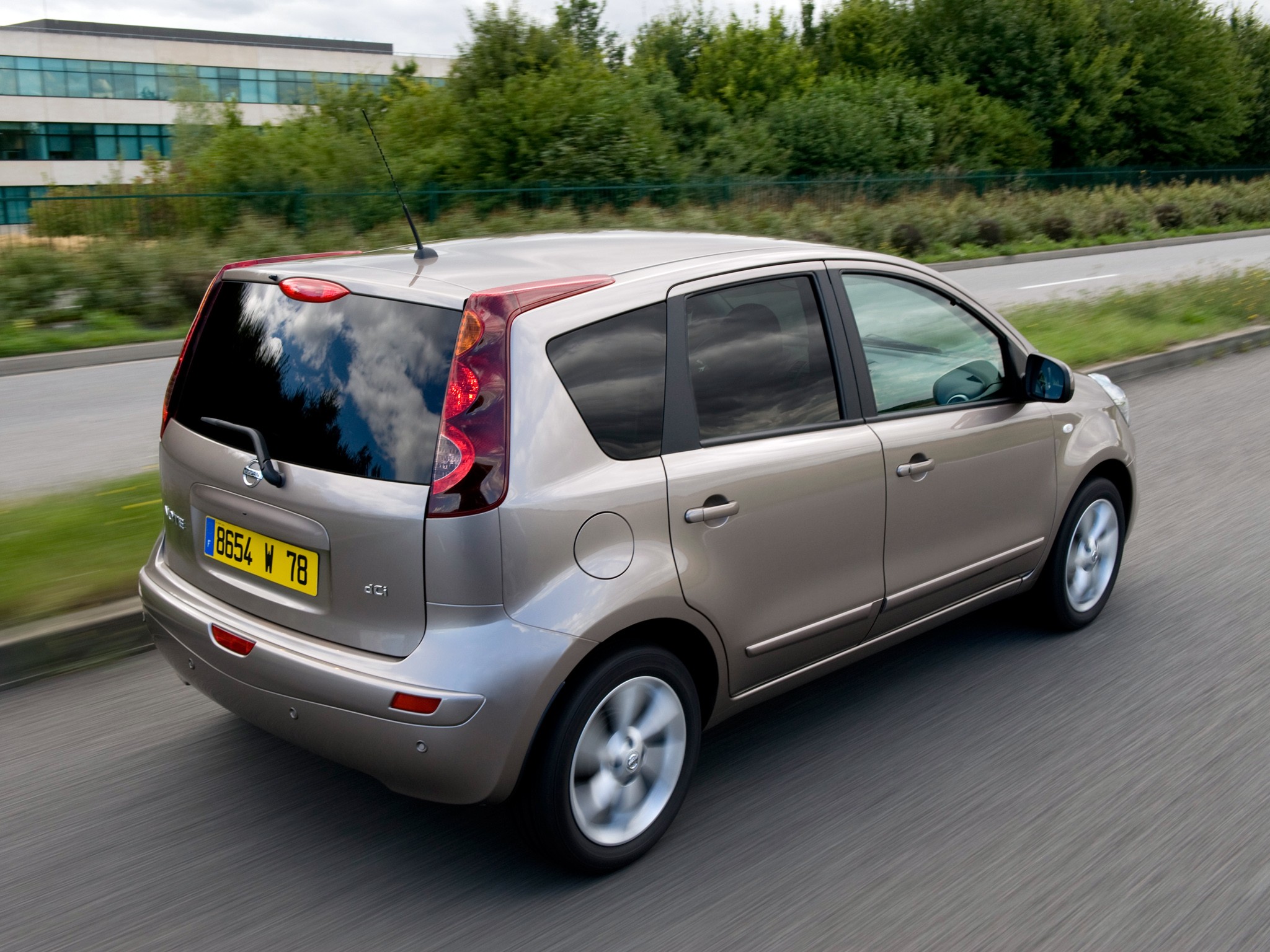 Nissan Note photo 42