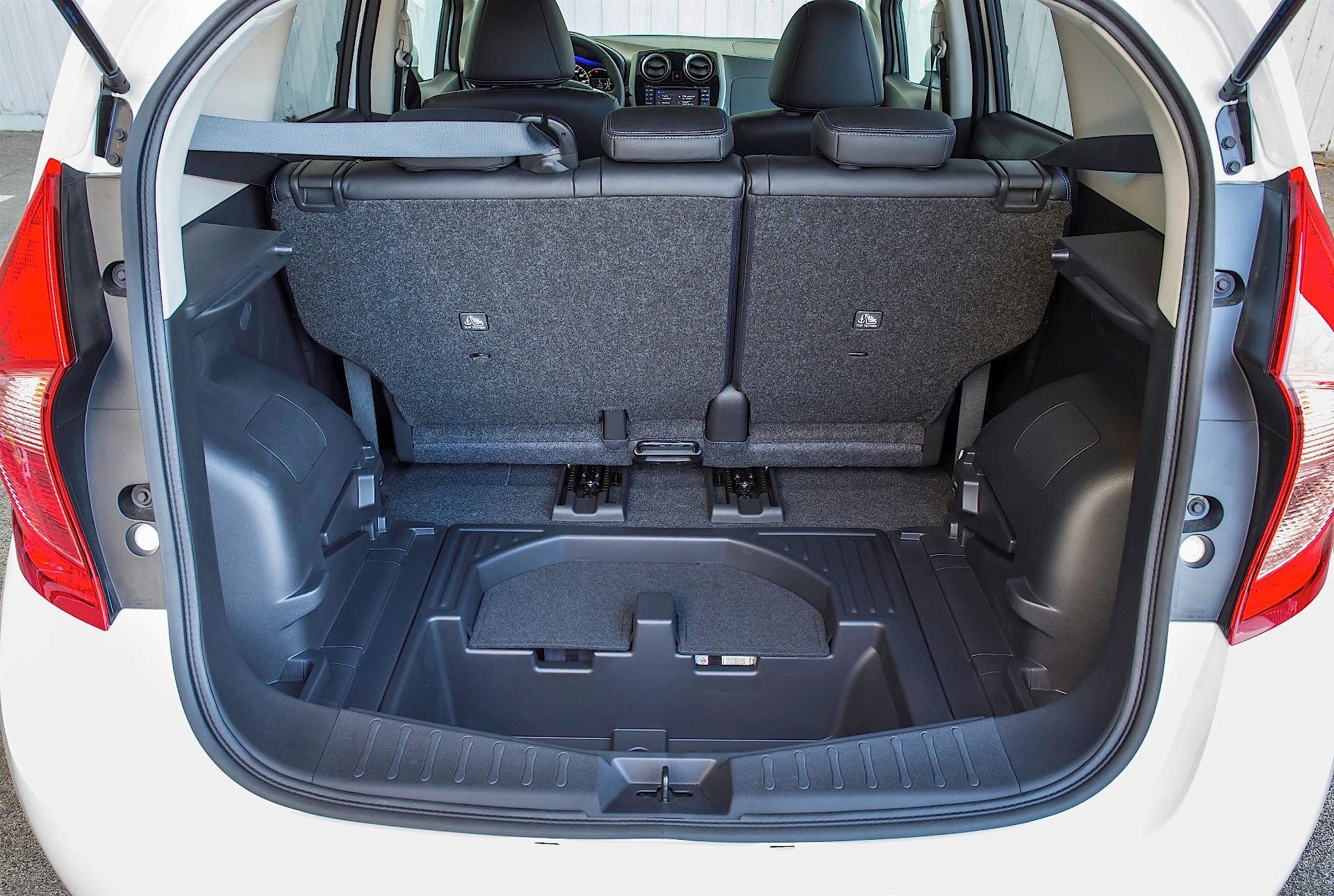 Nissan Note photo 106