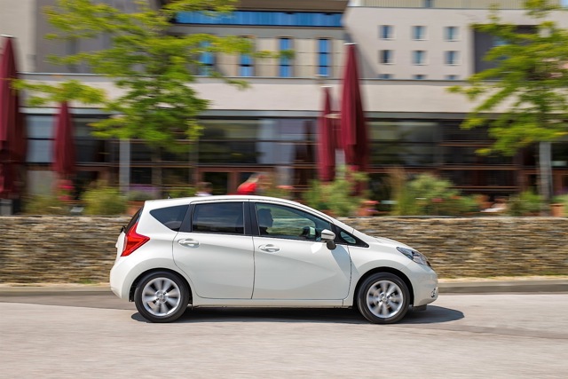 Nissan Note photo 25