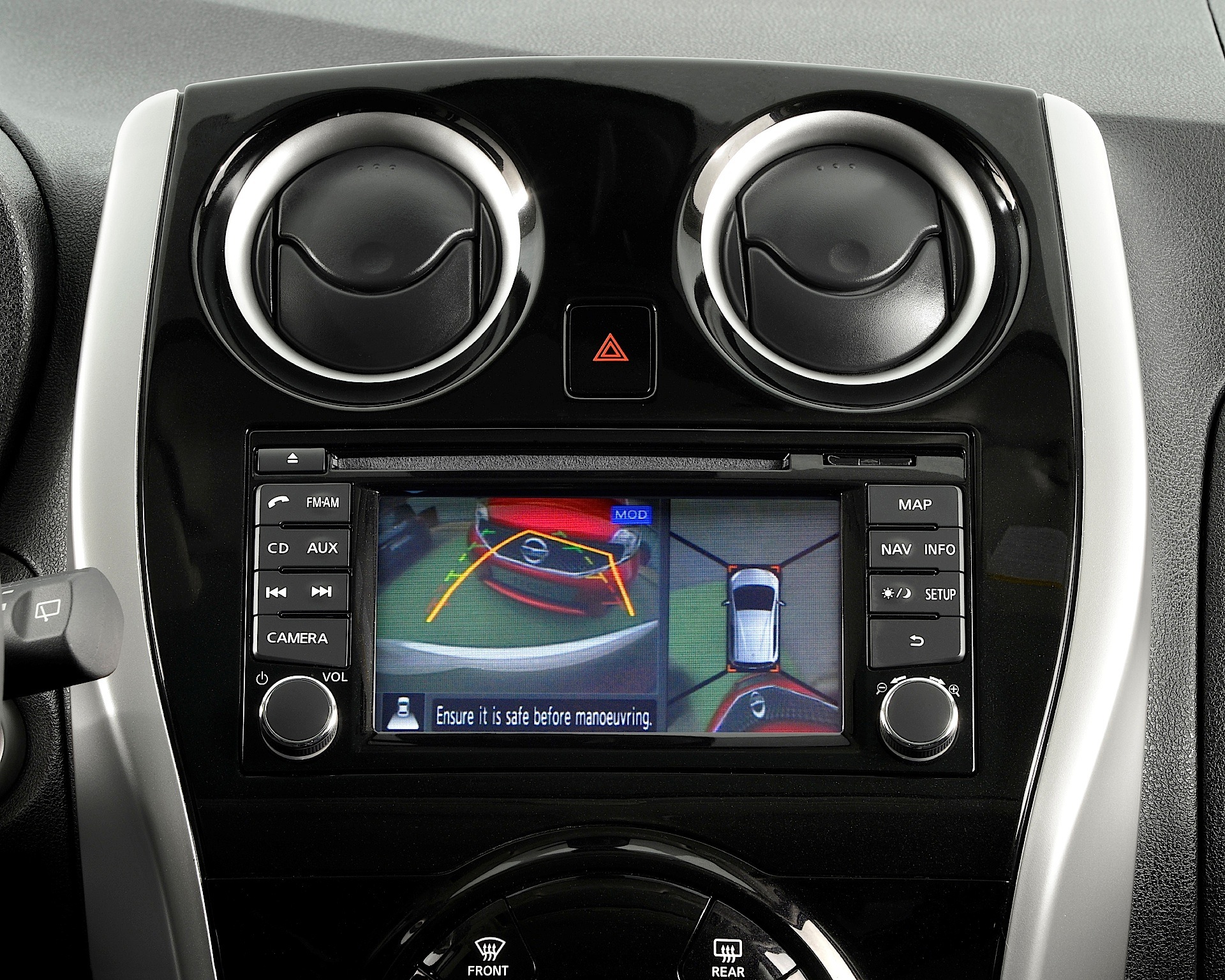 Nissan Note photo 92