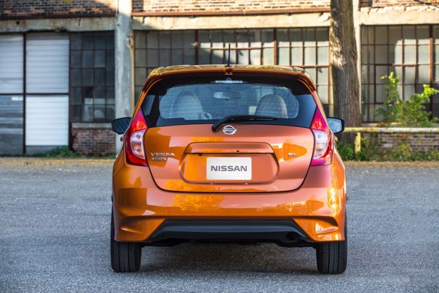 Nissan Note photo 4