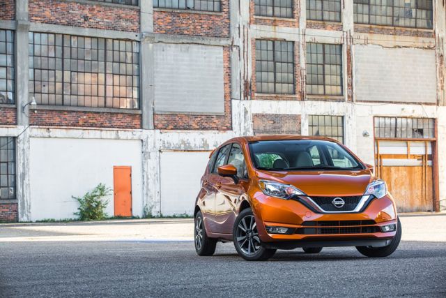Nissan Note photo 6