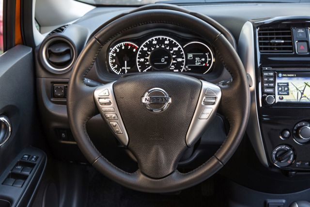 Nissan Note photo 17