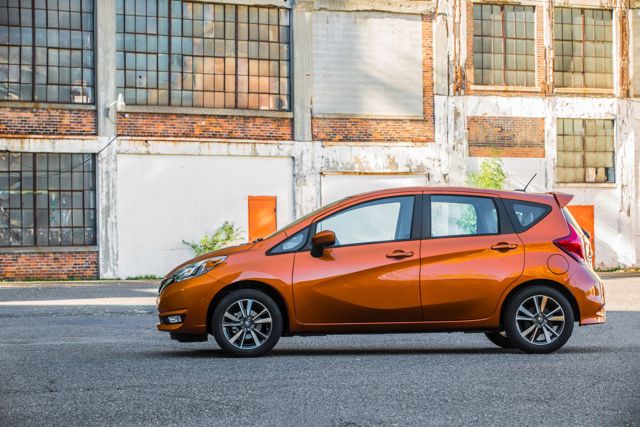 Nissan Note photo 3