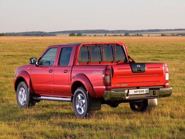 Nissan Np300 foto 6