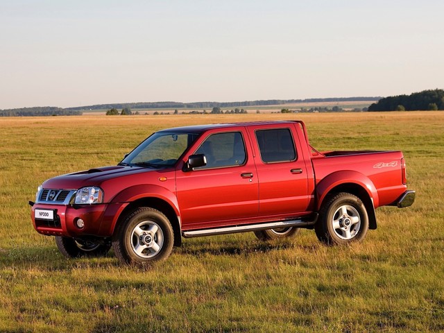 Nissan Np300 foto 9