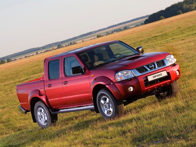 Nissan Np300 foto 12