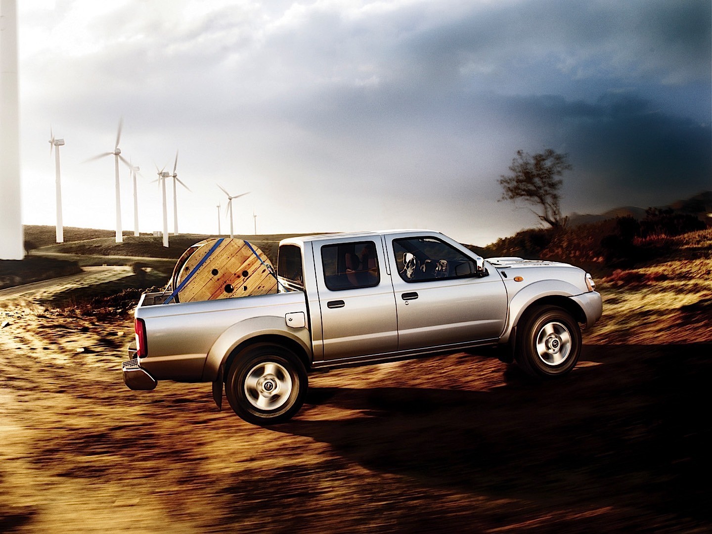 Nissan Np300 photo 15
