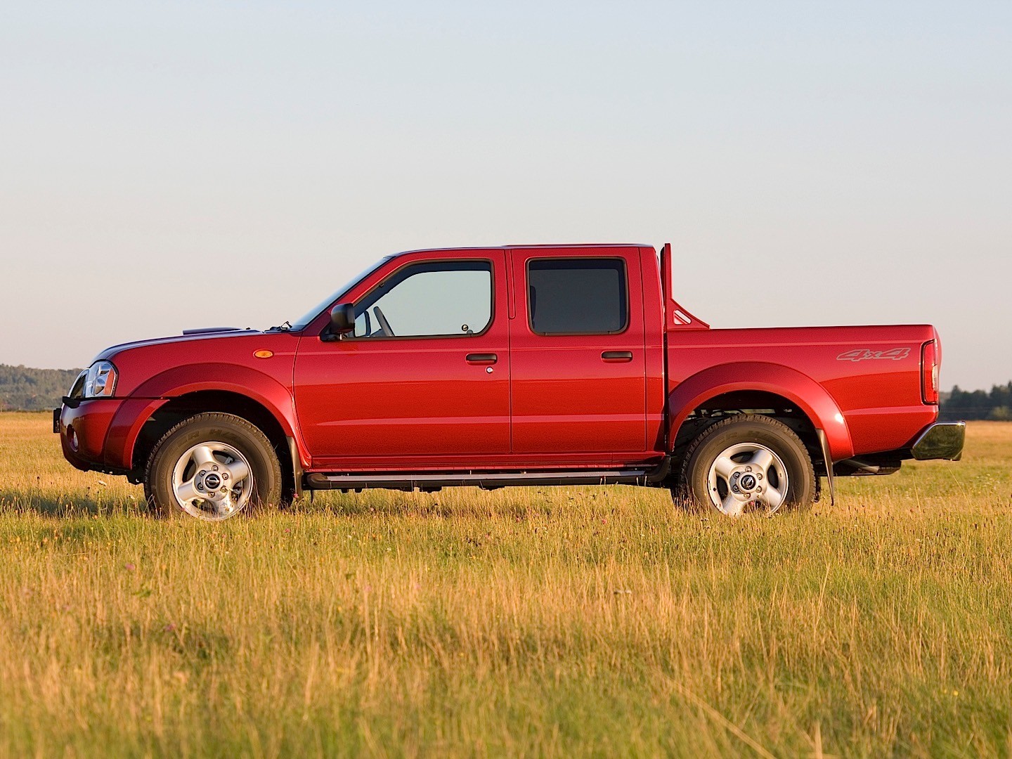 Nissan Np300 photo 20
