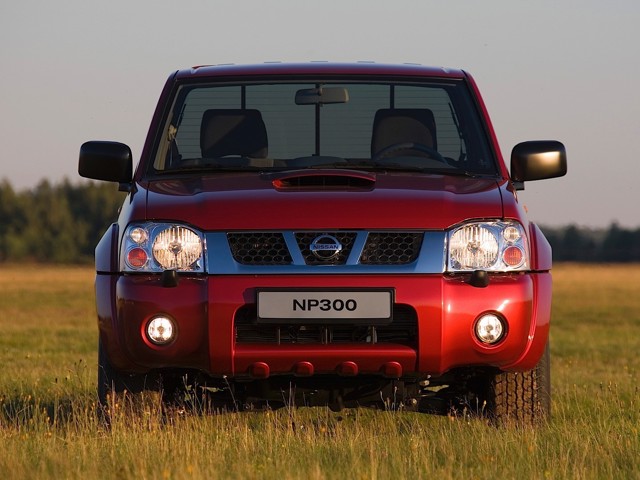 Nissan Np300 foto 25