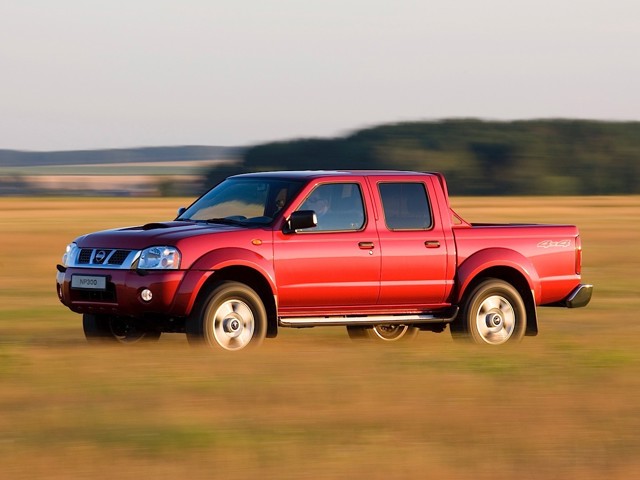 Nissan Np300 foto 26