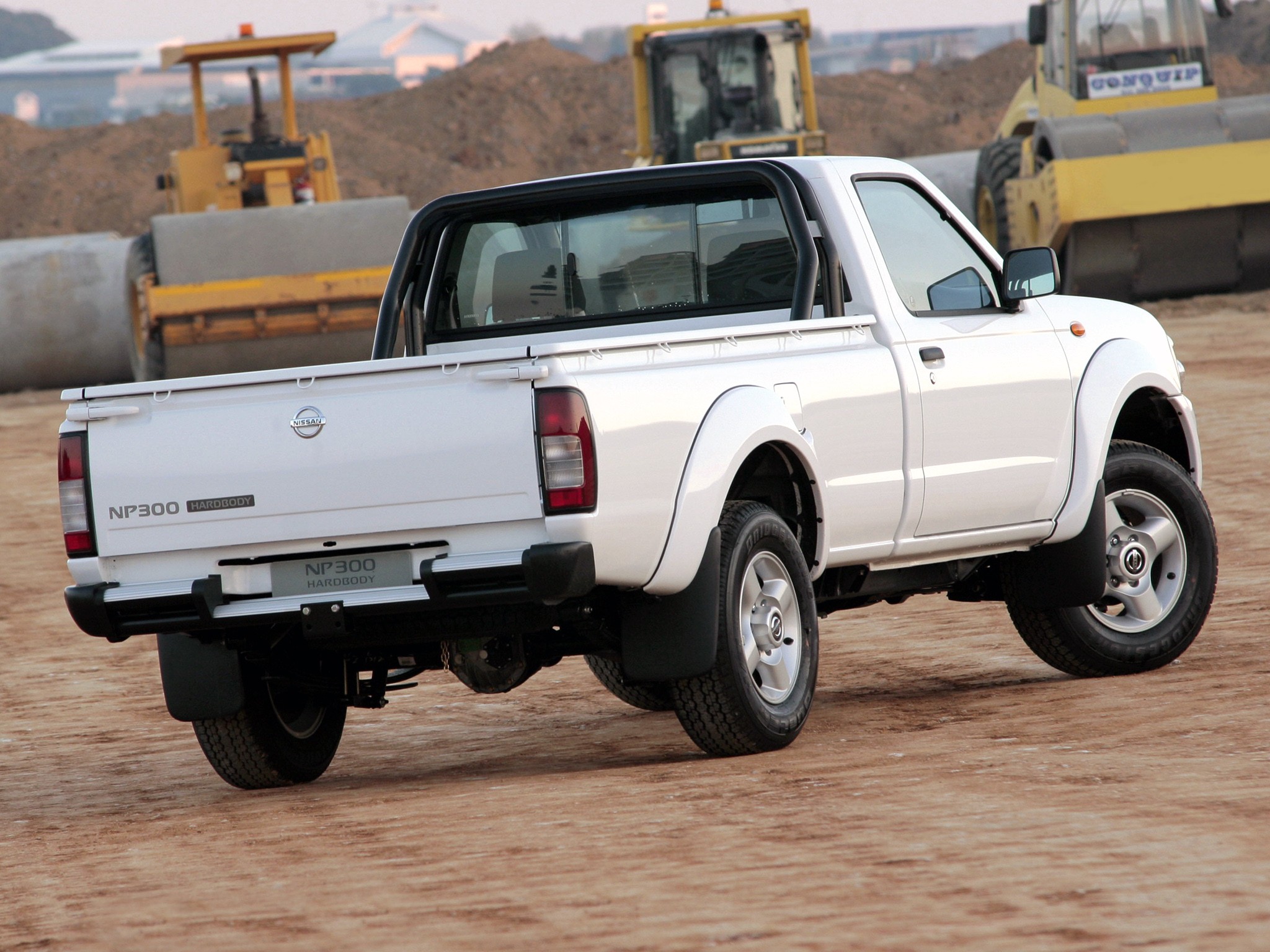 Nissan Np300 photo 27