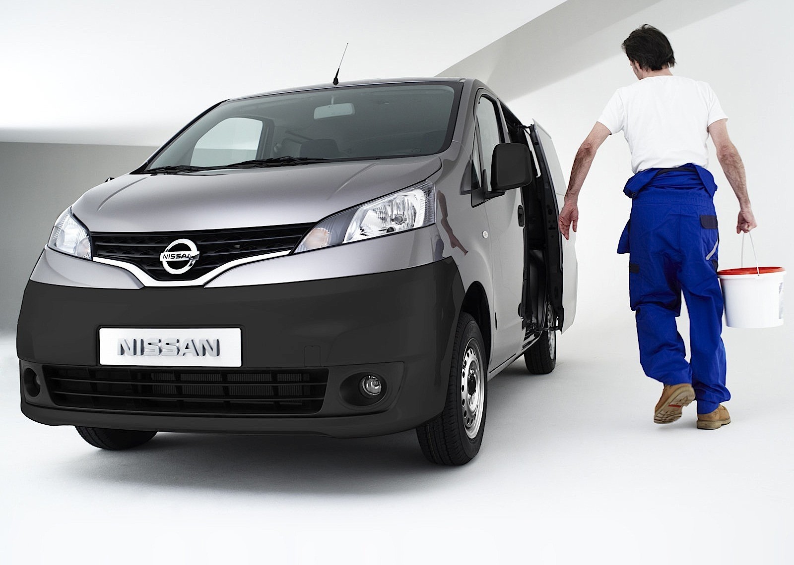 Nissan Nv photo 6