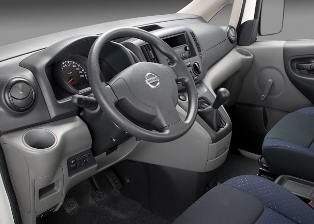 Nissan Nv Foto 14