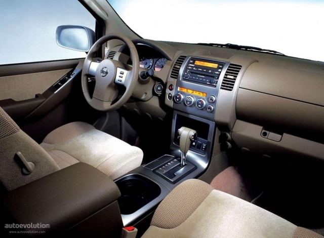 Nissan Pathfinder Foto 9