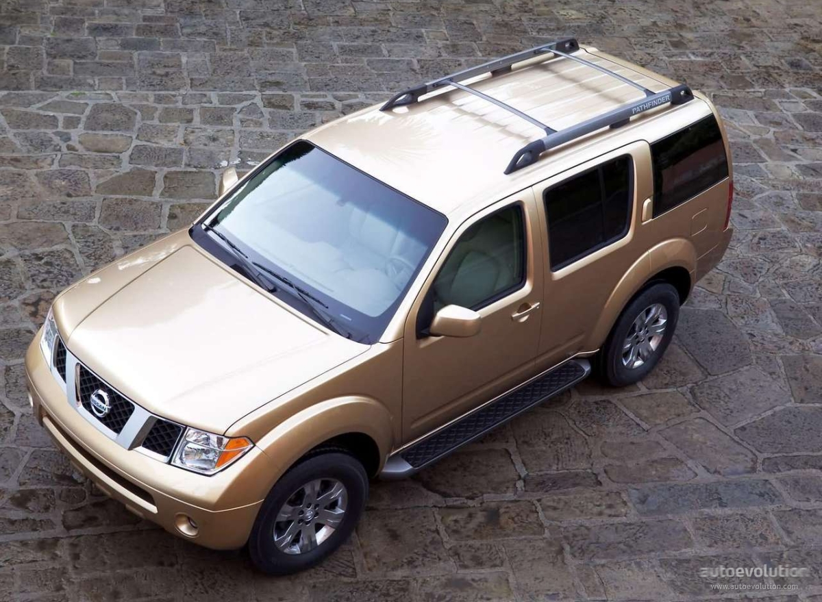Nissan Pathfinder photo 6