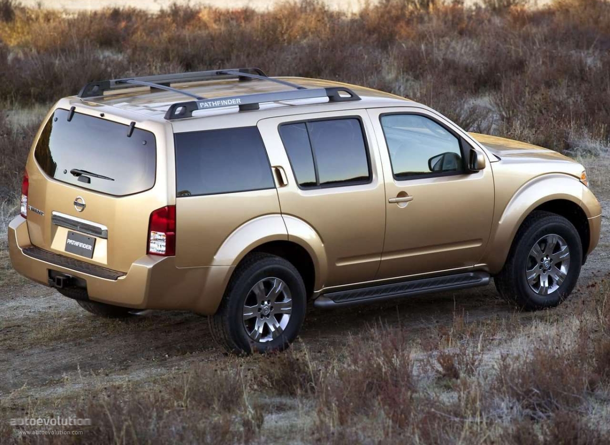 Nissan Pathfinder photo 7