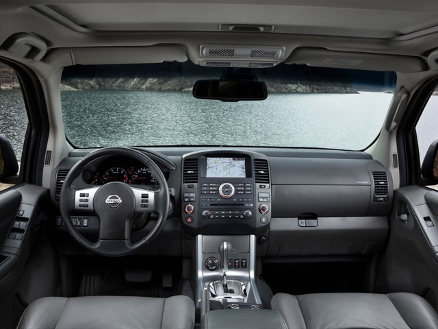 Nissan Pathfinder Foto 80