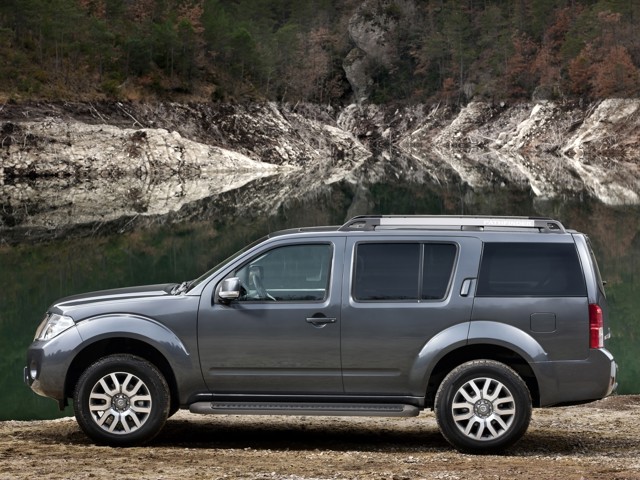 Nissan Pathfinder Foto 50