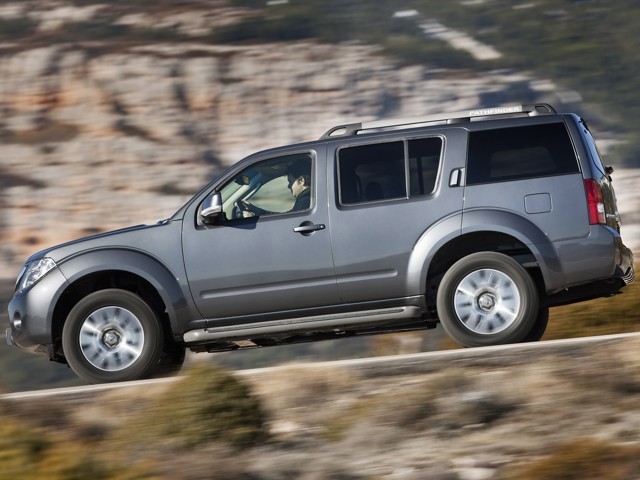 Nissan Pathfinder Foto 55