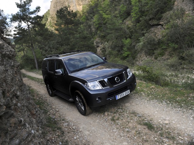 Nissan Pathfinder Foto 58