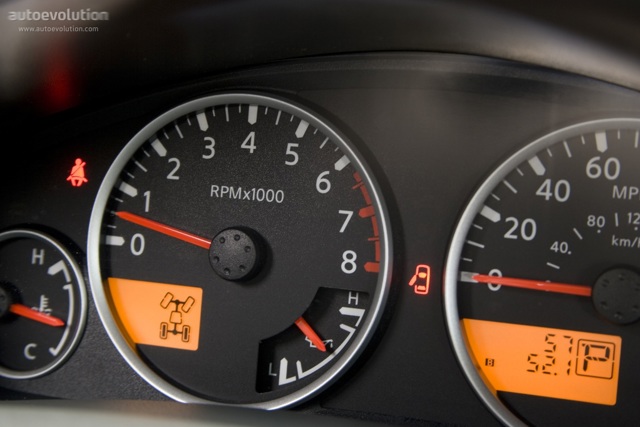 Nissan Pathfinder Foto 76