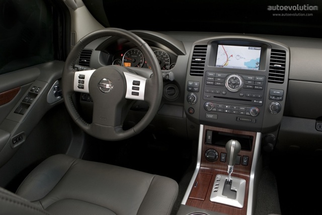 Nissan Pathfinder Foto 77