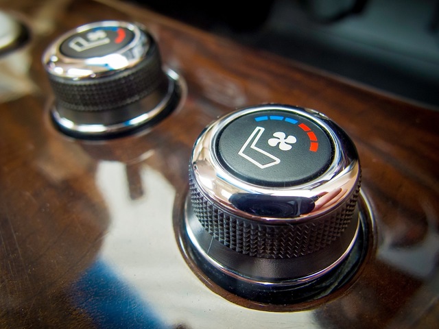 Nissan Pathfinder foto 31