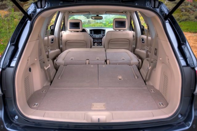 Nissan Pathfinder foto 33
