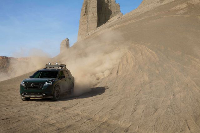 Nissan Pathfinder Foto 6