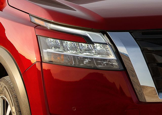 Nissan Pathfinder Foto 12