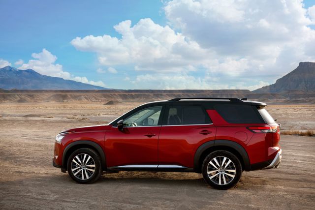 Nissan Pathfinder Foto 15