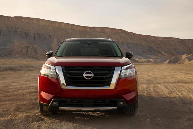 Nissan Pathfinder Foto 16
