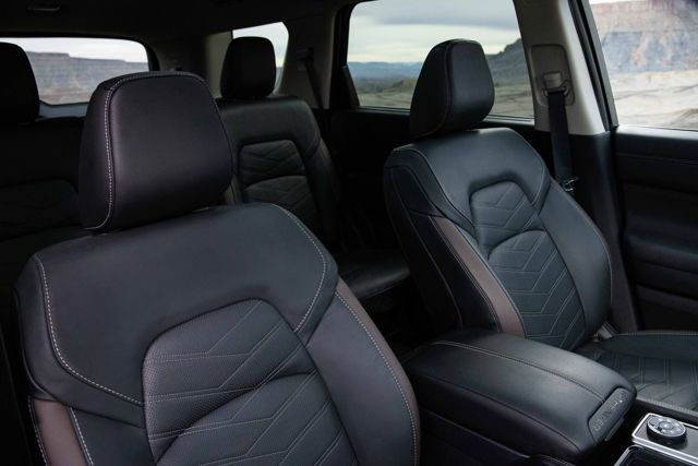 Nissan Pathfinder Foto 32