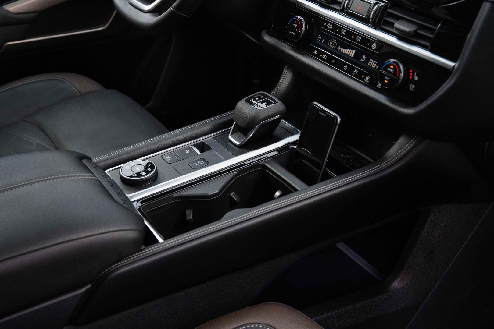 Nissan Pathfinder photo 36