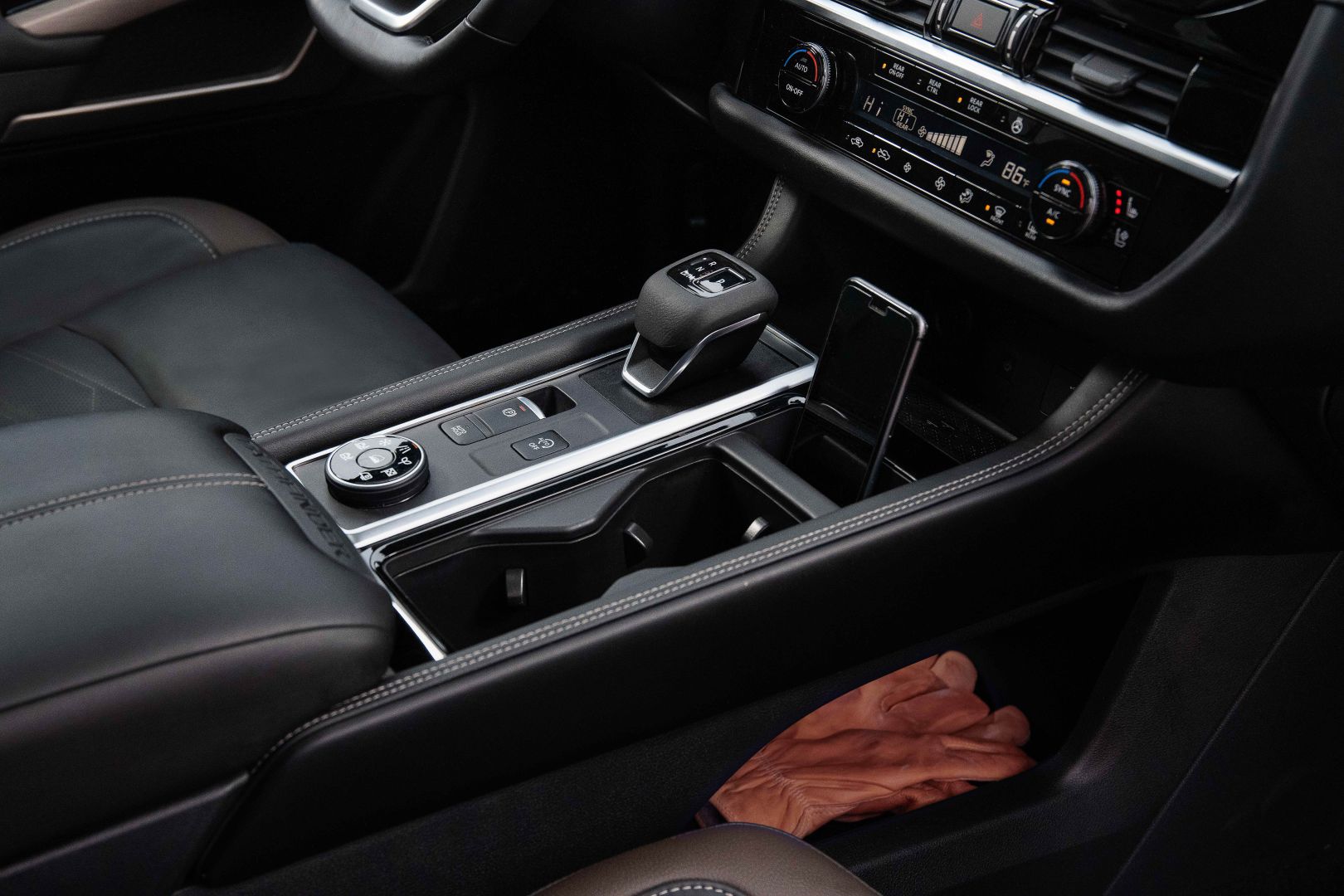 Nissan Pathfinder photo 37