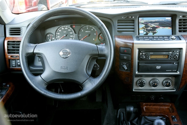 Nissan Patrol Lwb photo 9