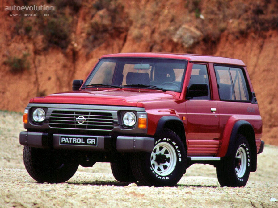 Nissan Patrol Swb photo 2