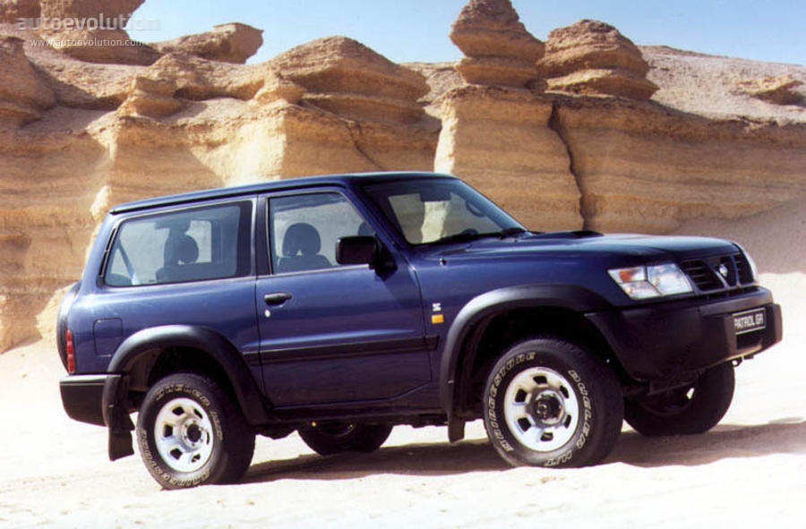 Nissan Patrol Swb photo 4