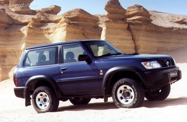Nissan Patrol Swb photo 4
