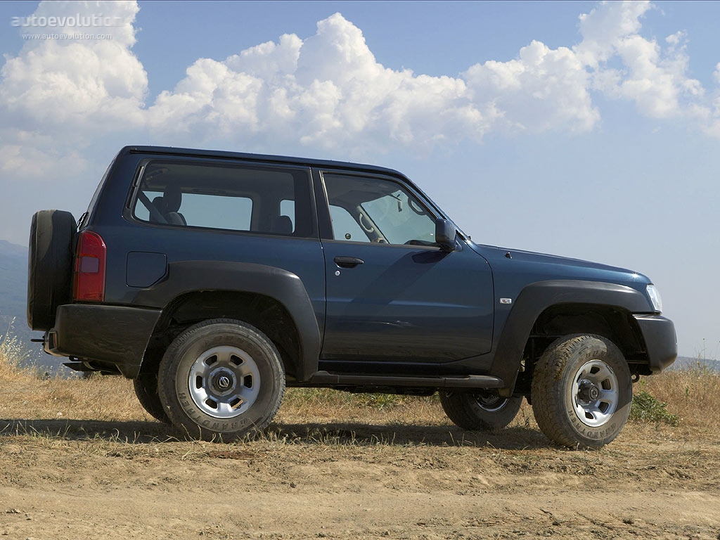 Nissan Patrol Swb photo 6