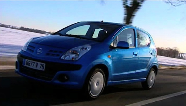 Nissan Pixo photo 33