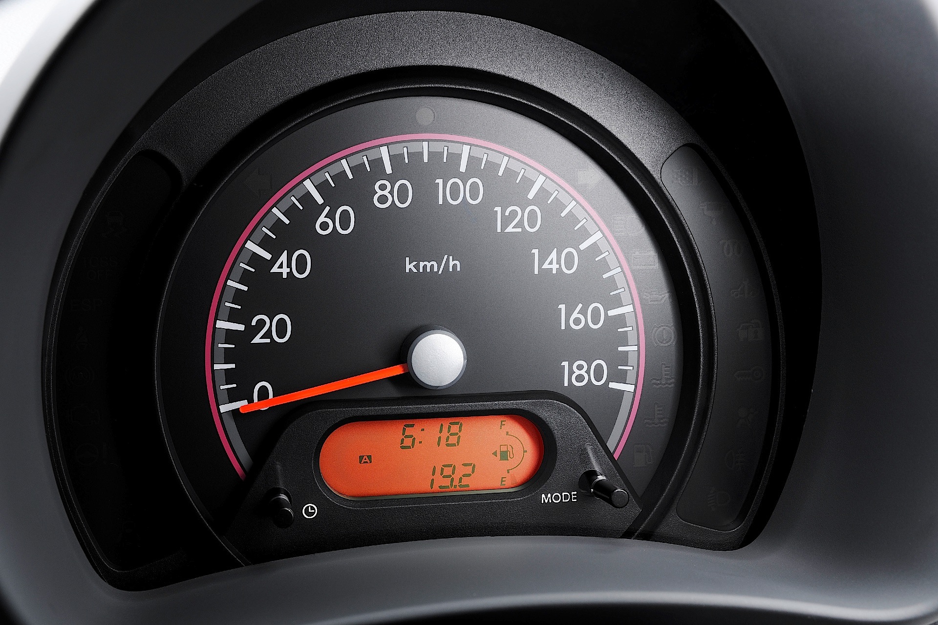 Nissan Pixo photo 48