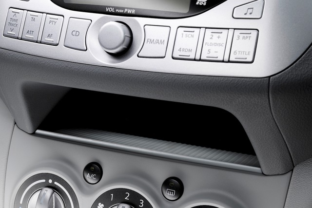 Nissan Pixo photo 49