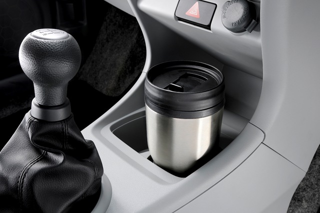 Nissan Pixo photo 52