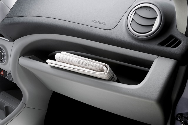 Nissan Pixo photo 54