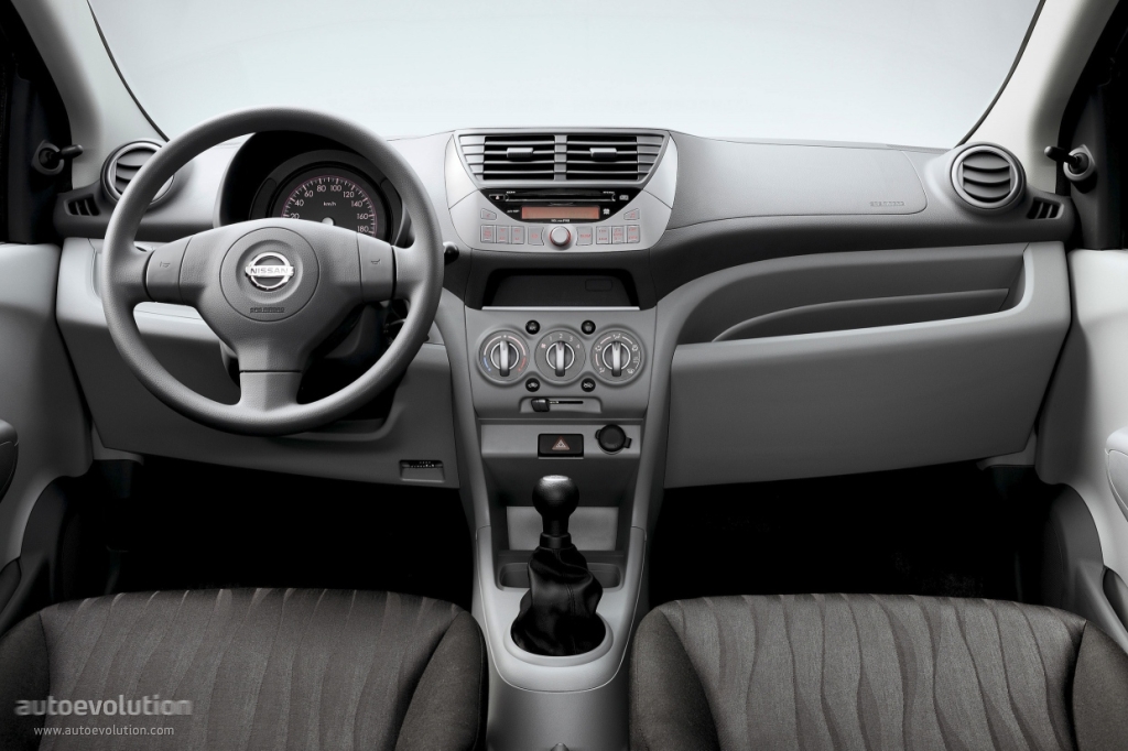 Nissan Pixo photo 40