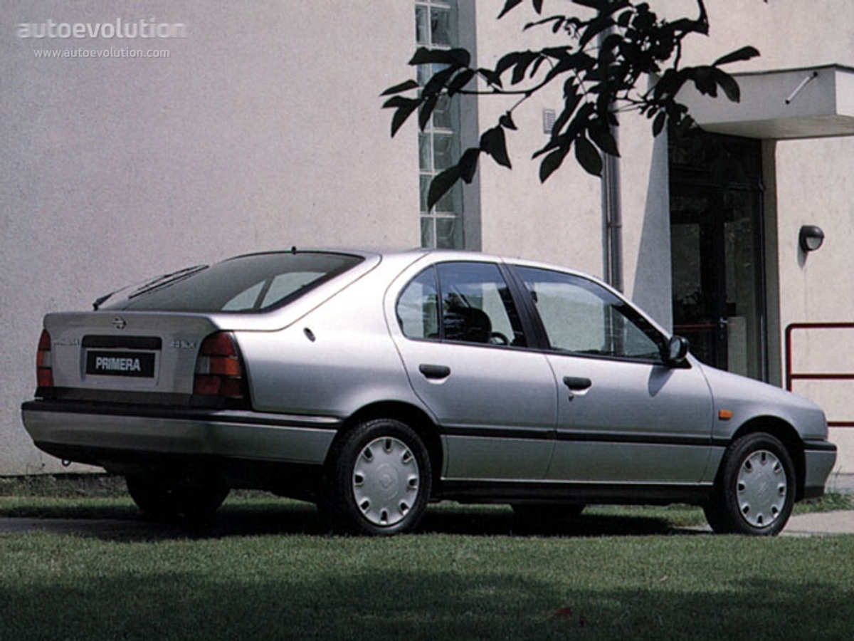 Nissan Nissan Primera Hatchback