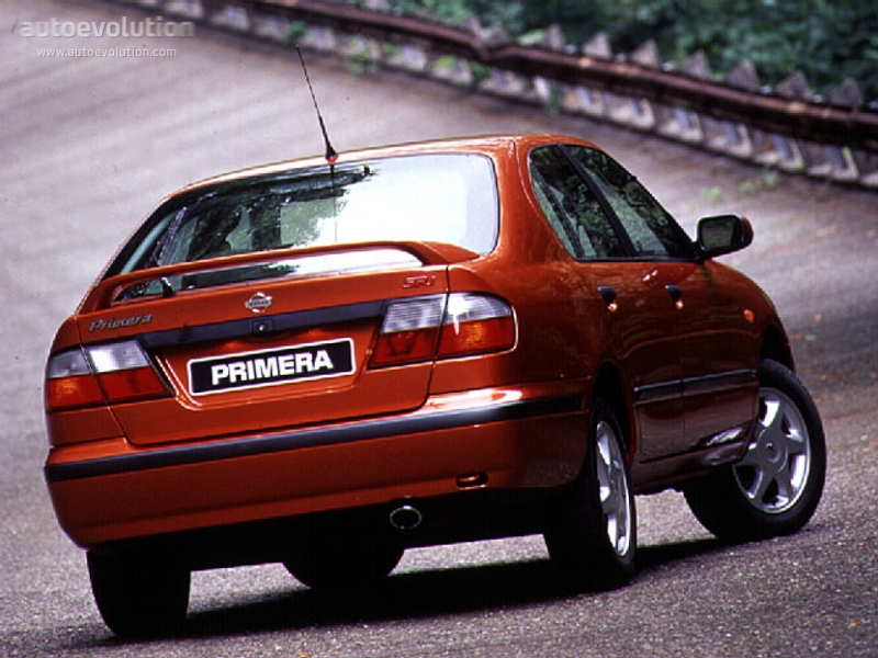 Nissan Primera Hatchback photo 3